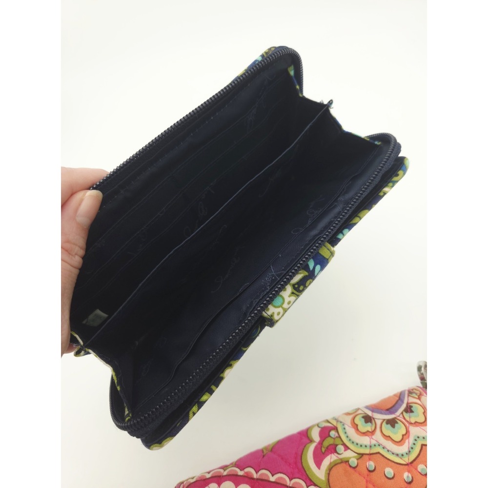 Lot of 2 Vera‎ Bradley Turnlock Floral Wallets Multicolor Women's Damaged - Picture 7 of 9